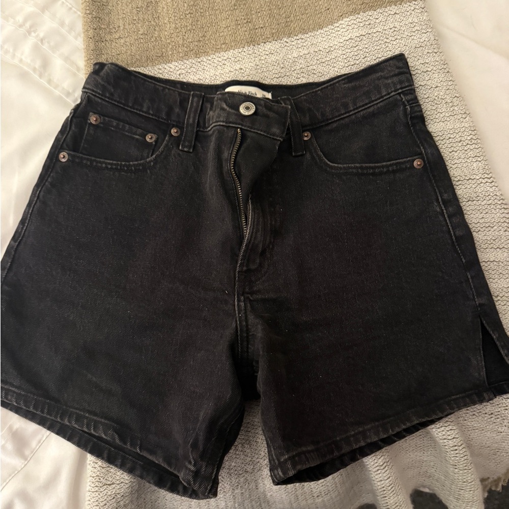 Abercrombie High Rise Dad Shorts
